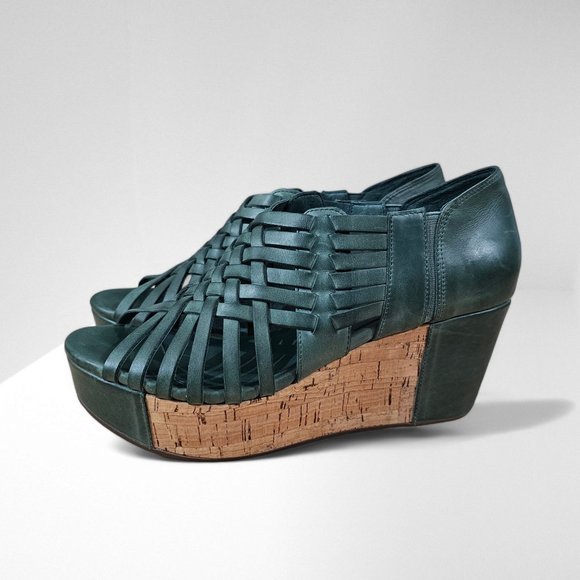 Chocolat Blu Shoes - Chocolat Blu Web Wedge Sandal Womens Shoe Jade Green Leather Size 7.5